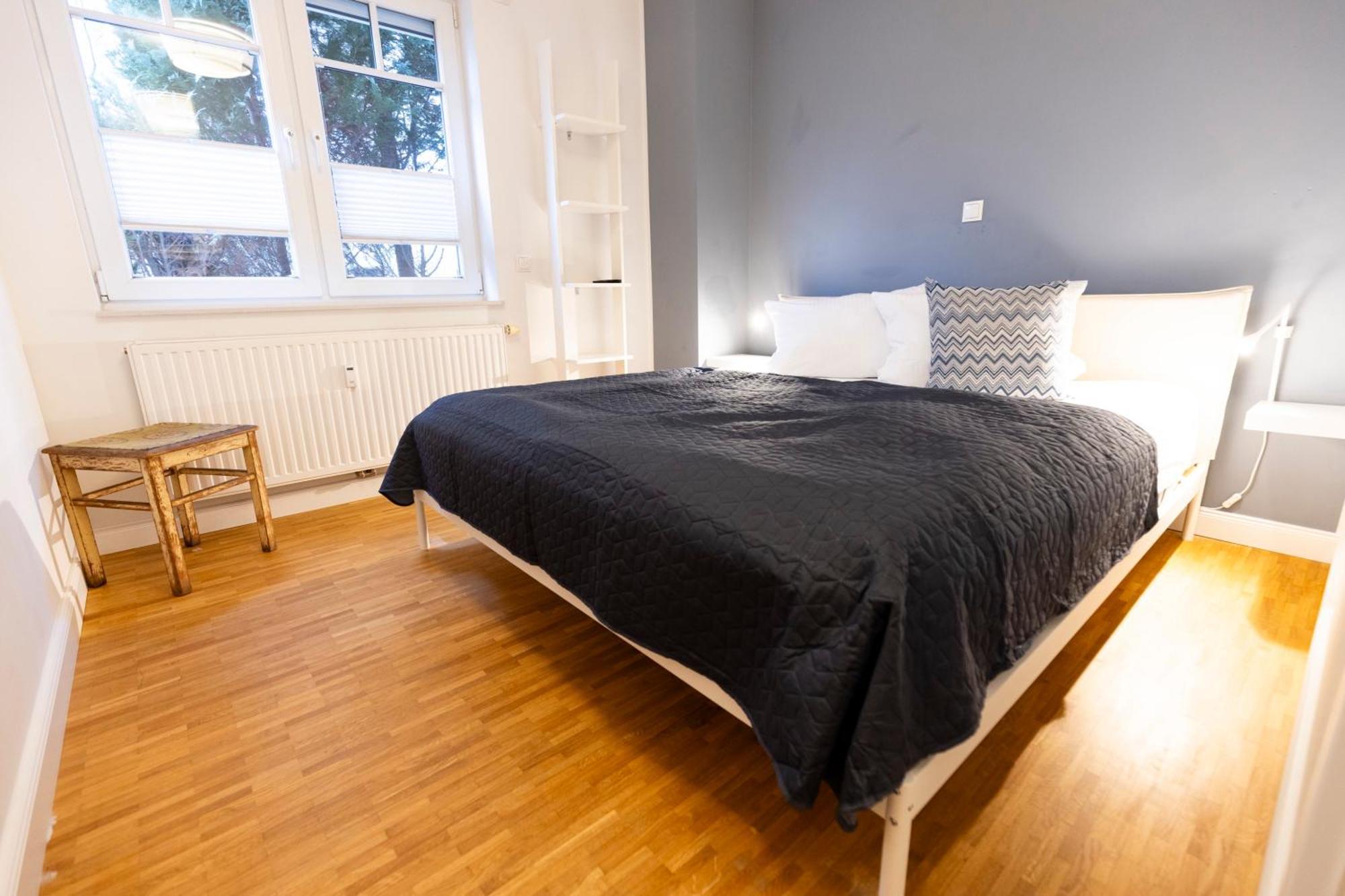 Smartfewo - Home - Zentral - Terrasse - Parkplatz Oldenburg Esterno foto